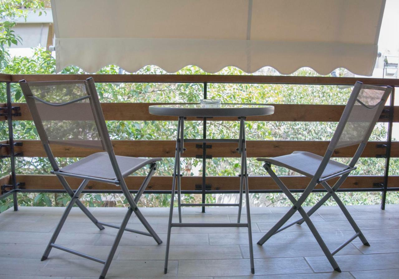Chic And Minimal Apartment Close To Thissio Metro 雅典 外观 照片